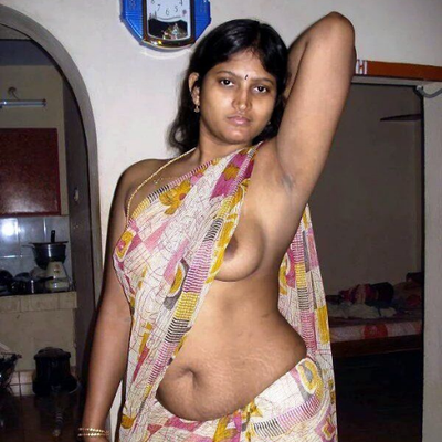 Indian lady Naked Solo Show with Pissing