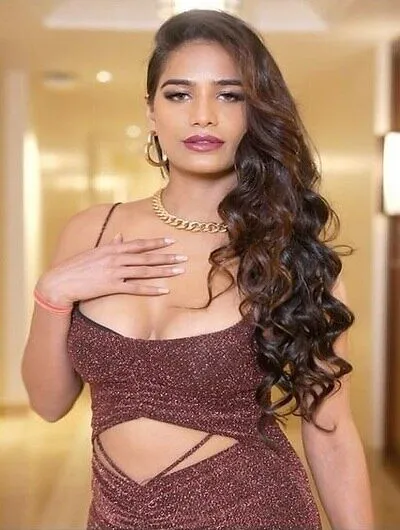 Golden Pussy Poonam Pandey Video HD