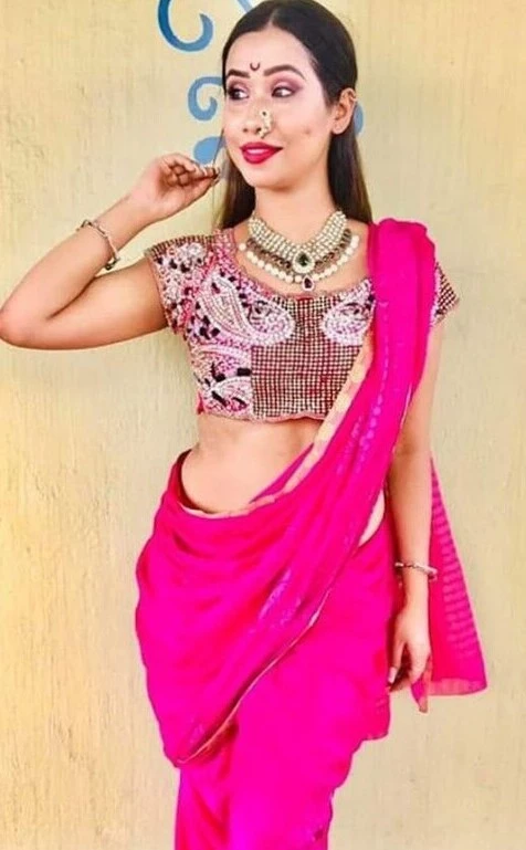 Pari Dutta, Insta Model, in Front Open Dress & Panty Teasing on EXCLUSIVE 121 Tango Live