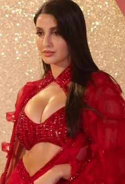 Busty Nora Fatehi Super Red Hot Cleavage