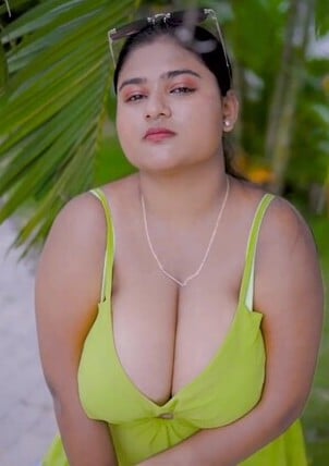 Beautiful Megha Das huge cleavage show outdoor