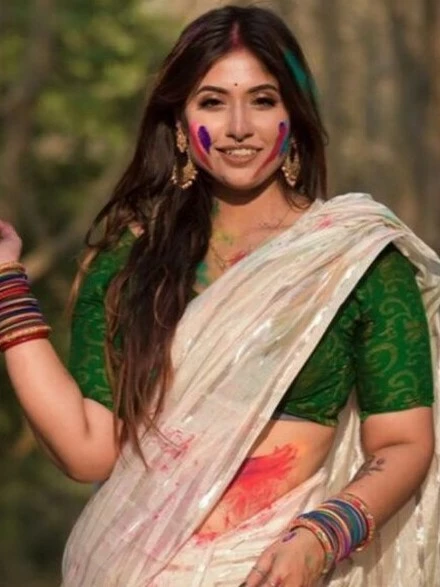 Sweety Bengali Boudi Teasing Fans on Tango Live