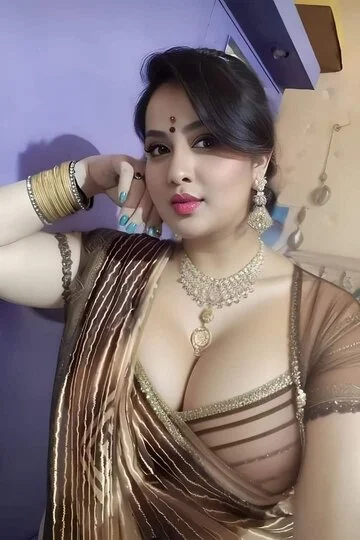 मैं इतनी सुन्दर हूं मैं क्या करूं Priya 3