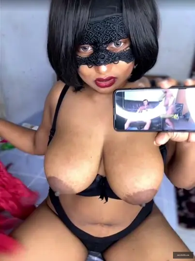 Eleena With Tyler Live 9