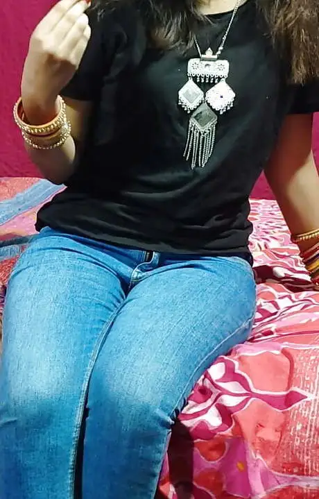 Step Bhai ने अपनी सौतेली बहन को चोद दिया