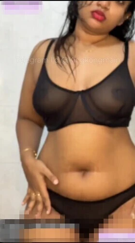 Famous Insta Influencer Suriya Praba Teasing in See Through B00Bs ~ App Video