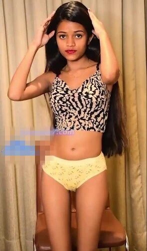 Amaira Roy Getting Full Nude & Rubbing Pussy