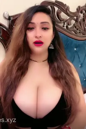 Sanjana Deep Cleavage Show on Tango Live 23