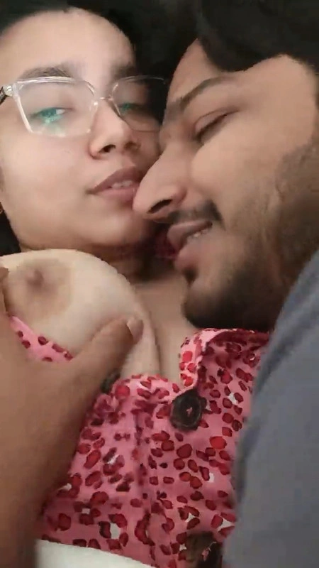 Horny College Couples Kissing Boob Sucking