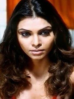 Red Swastik Sherlyn Chopra Kiss