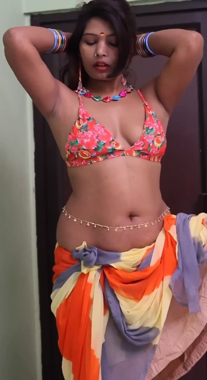 Saree Lover fashion Model Pinki Tiwari