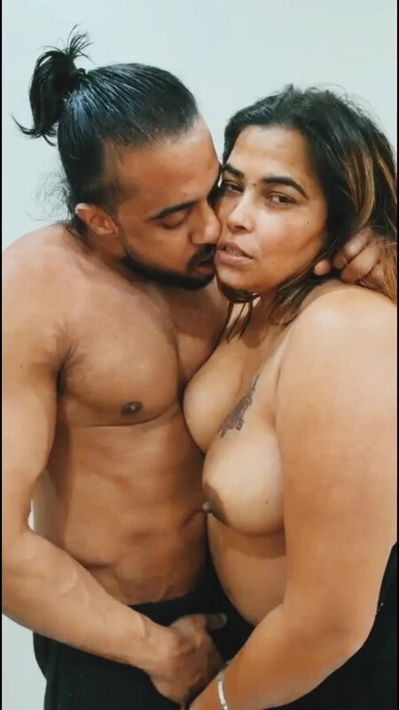 Actress Preeti Puneet Romantic Rehearsal Before Sex ~ App Content