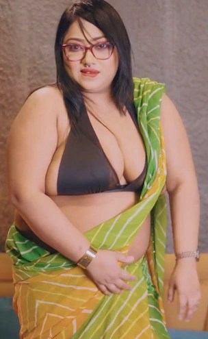 BONG BEAUTY IN INDOOR FEAT PIUE SAREE FASHION VLOG 2026
