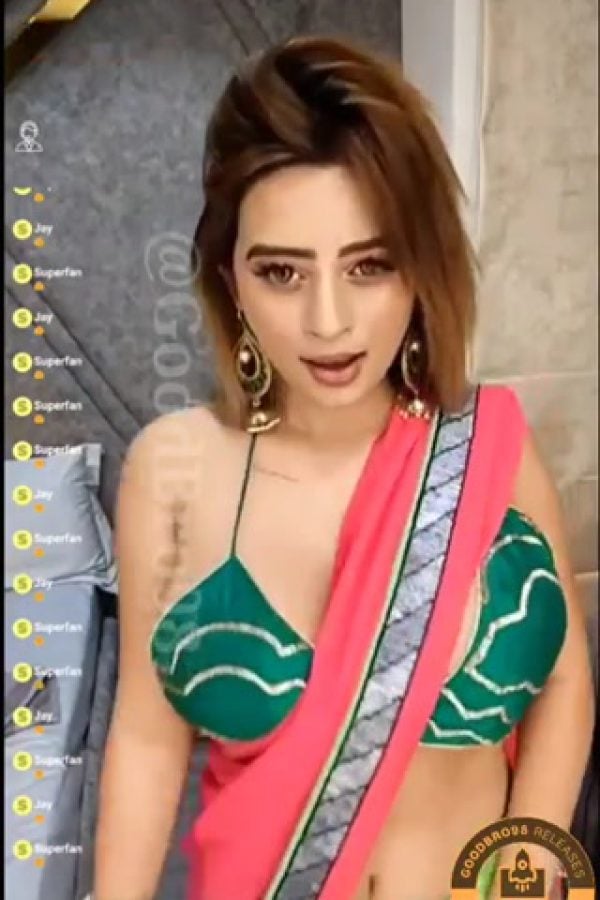 Ankita Dave Latest HOT Live In Saree